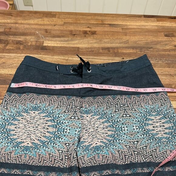 Oneill Men’s Hyperfreak Boardshort Never Worn! Super Cool Stretch - Picture 7 of 10